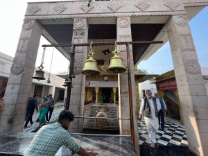 <div class="ug-textpanel-title-custom">Bhuteshvara Mahadeva mandir</div>