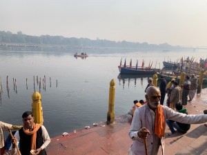 <div class="ug-textpanel-title-custom">Vishrama-ghata</div>